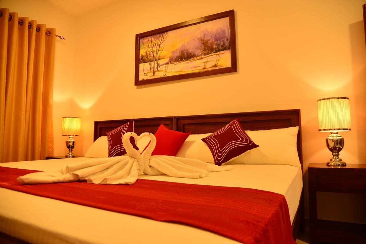 Sunshine Greens Bed & Breakfast Hikkaduwa Exterior foto